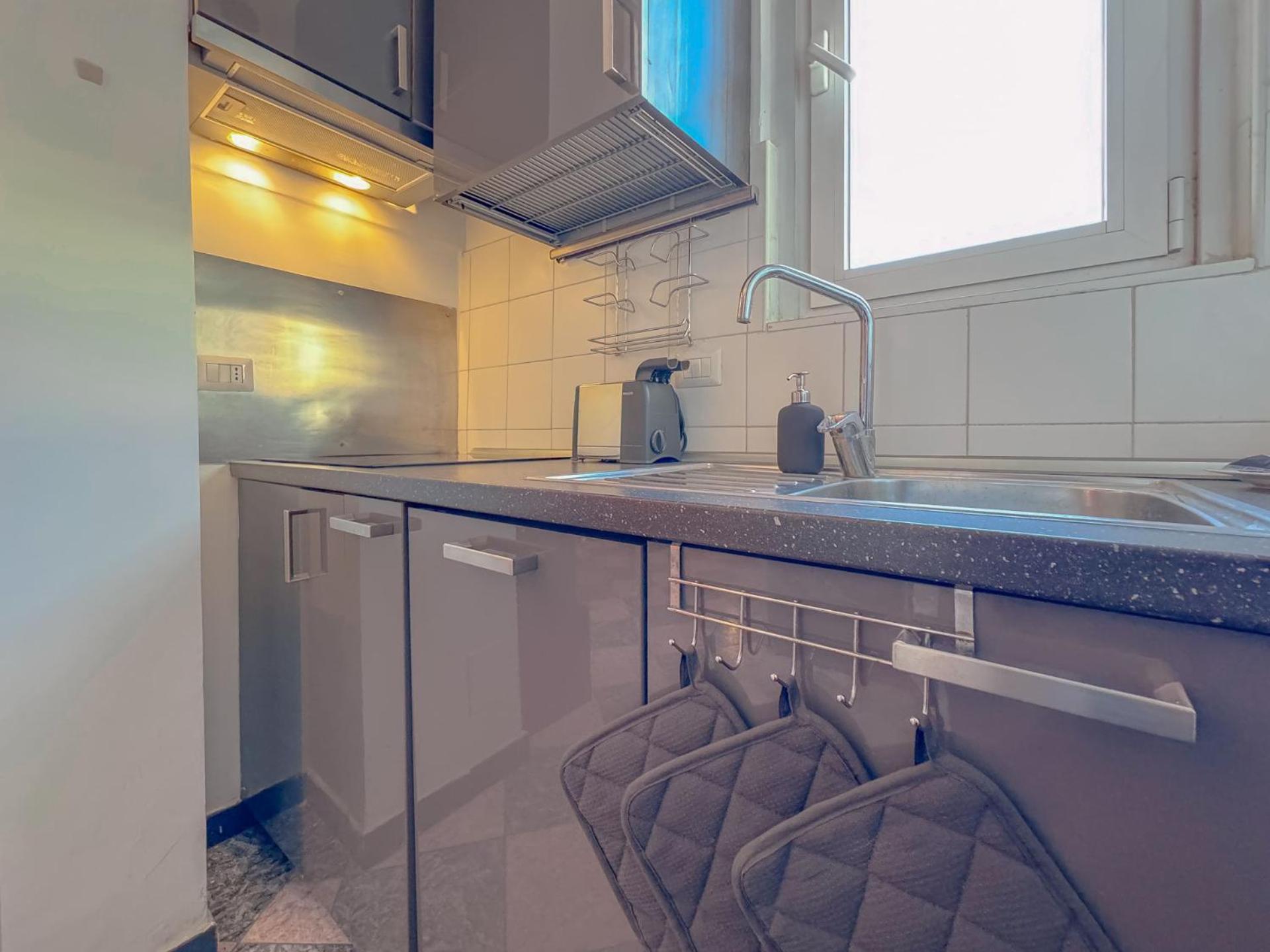 Spacious With Romantic Balcony And 2 Bathrooms Mailand
